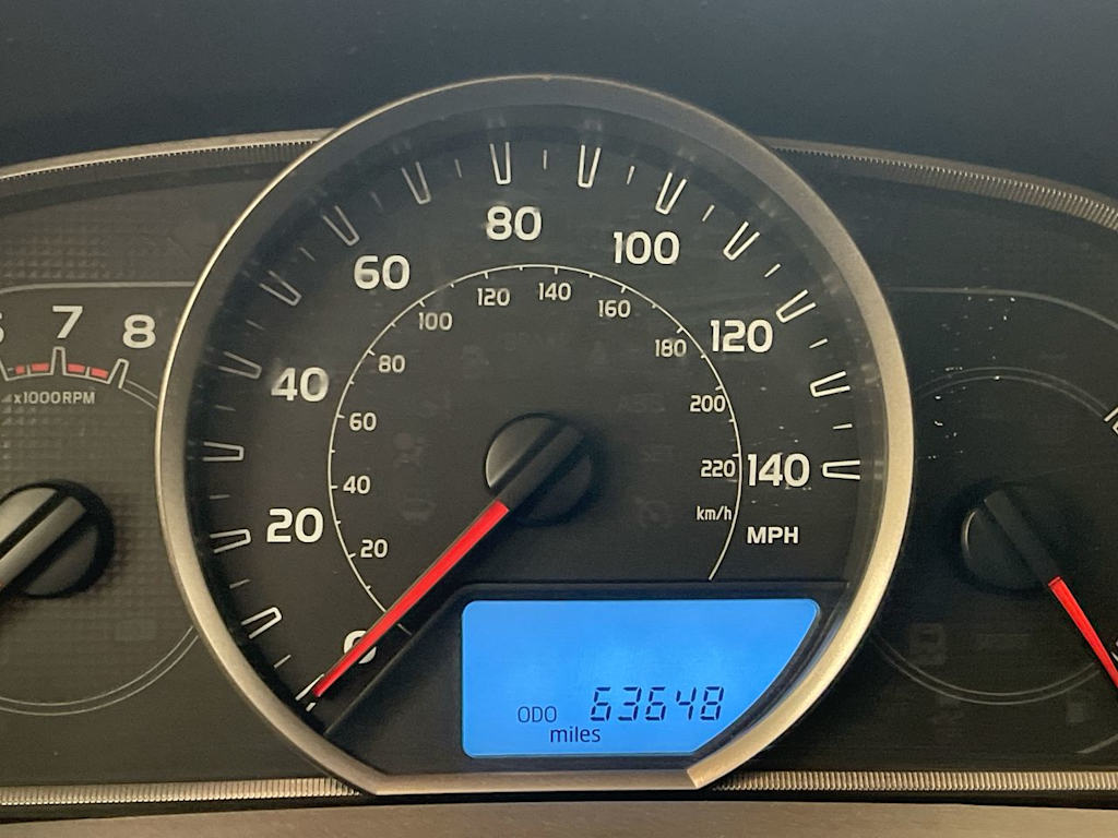 Thumbnail: 2013 Toyota RAV4 - 15