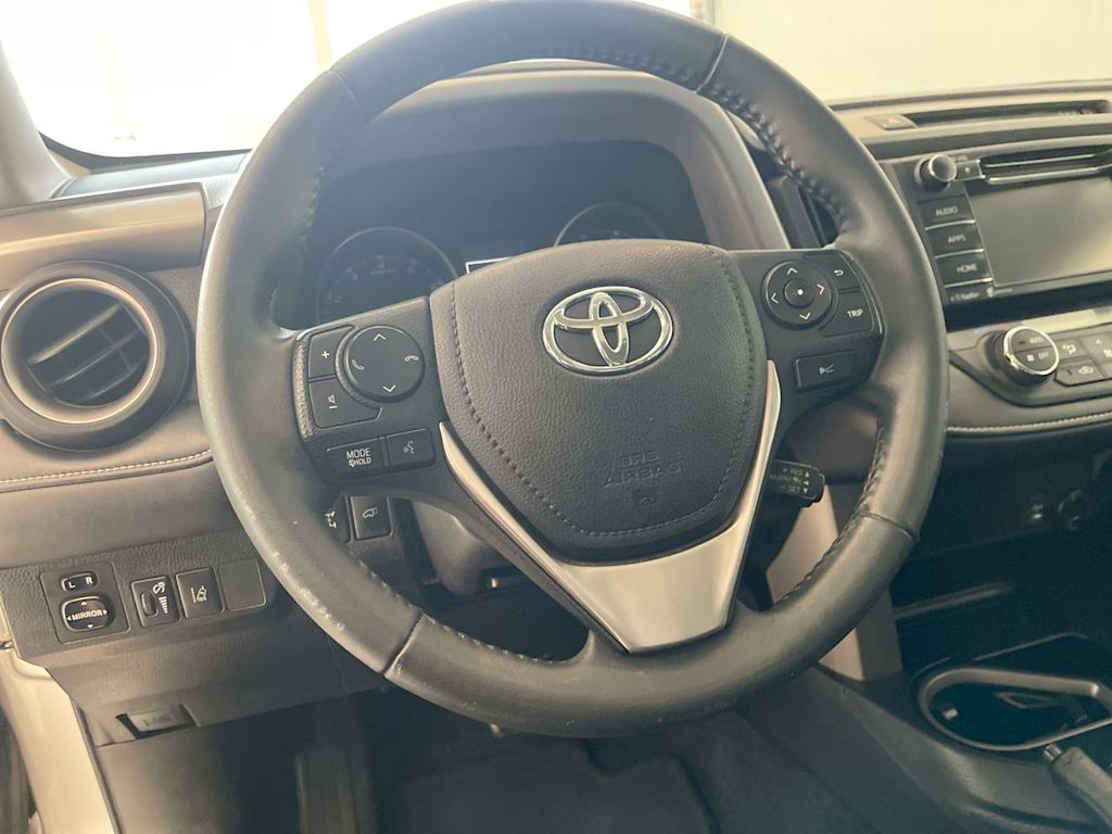 Thumbnail: 2017 Toyota RAV4 - 2