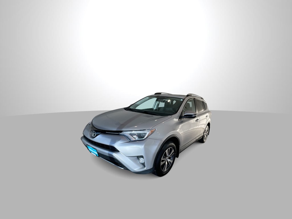 Thumbnail: 2017 Toyota RAV4 - 5