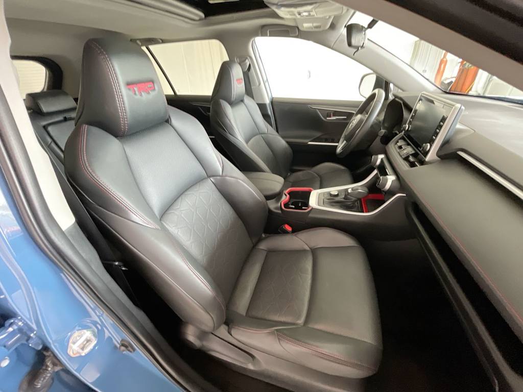 2022 Toyota RAV4 TRD Off Road 11