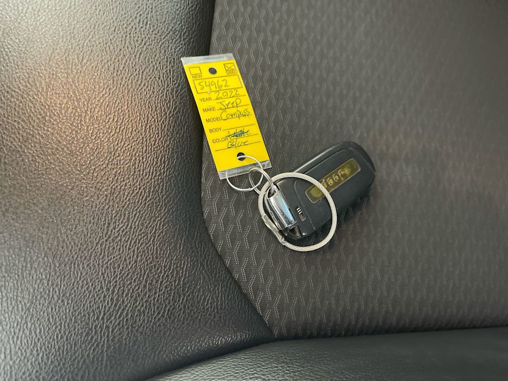 Thumbnail: 2022 Jeep Compass - 16