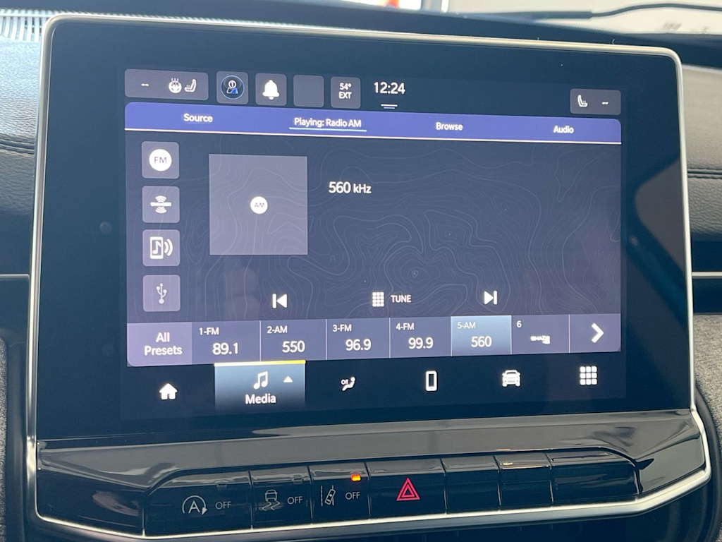 Thumbnail: 2022 Jeep Compass - 12