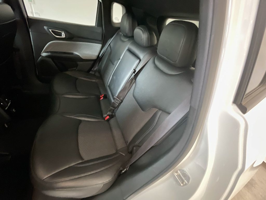 Thumbnail: 2024 Jeep Compass - 10