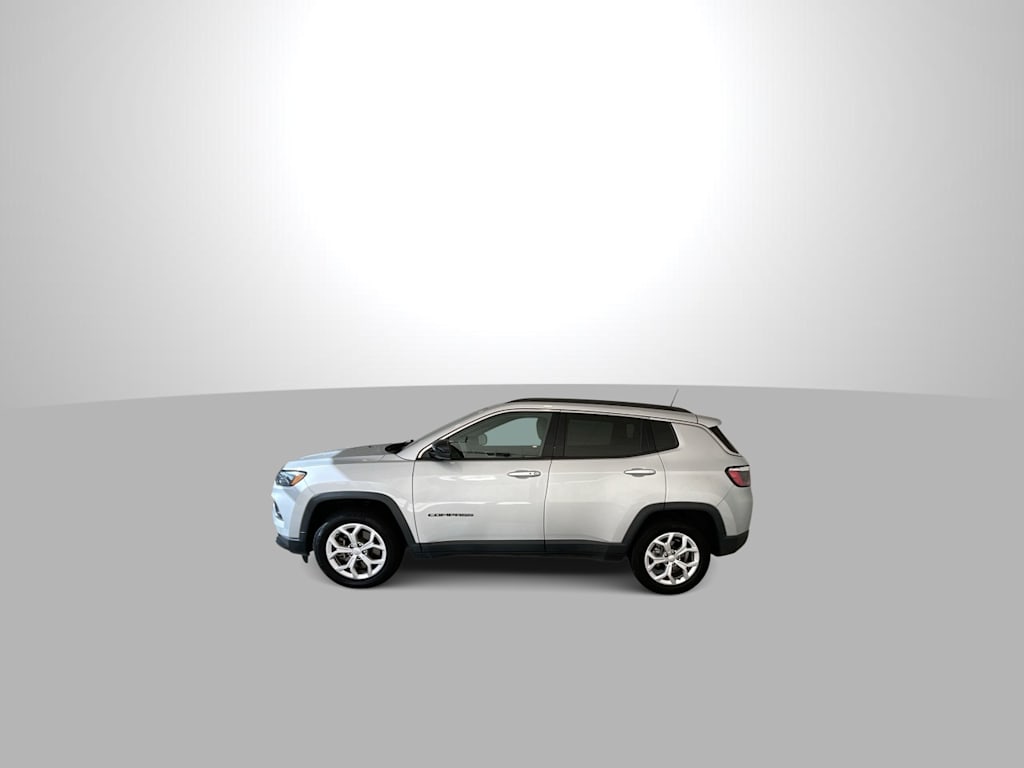 Thumbnail: 2024 Jeep Compass - 20