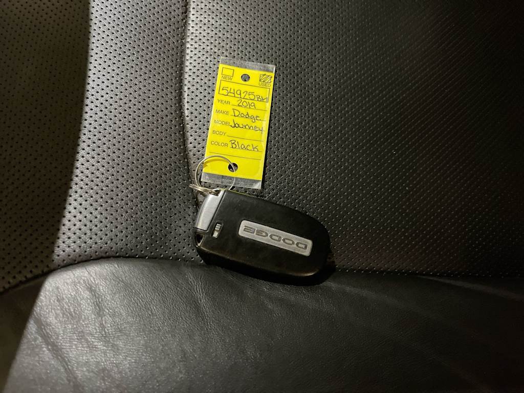 Thumbnail: 2019 Dodge Journey - 16