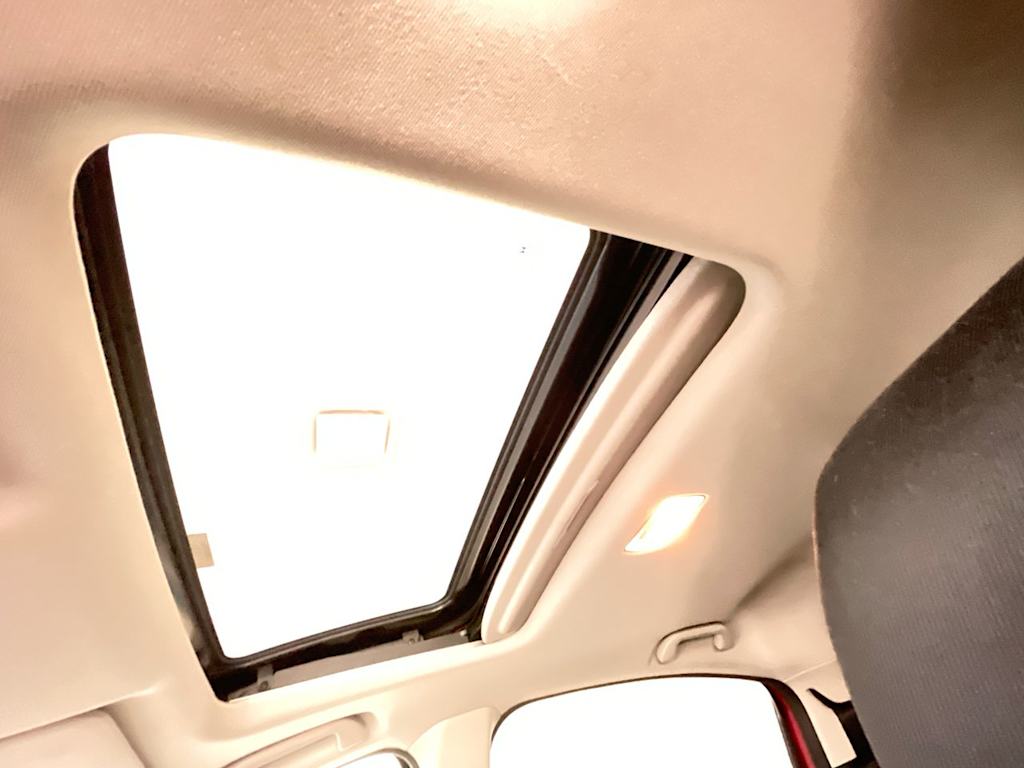 Thumbnail: 2016 Honda HR-V - 27