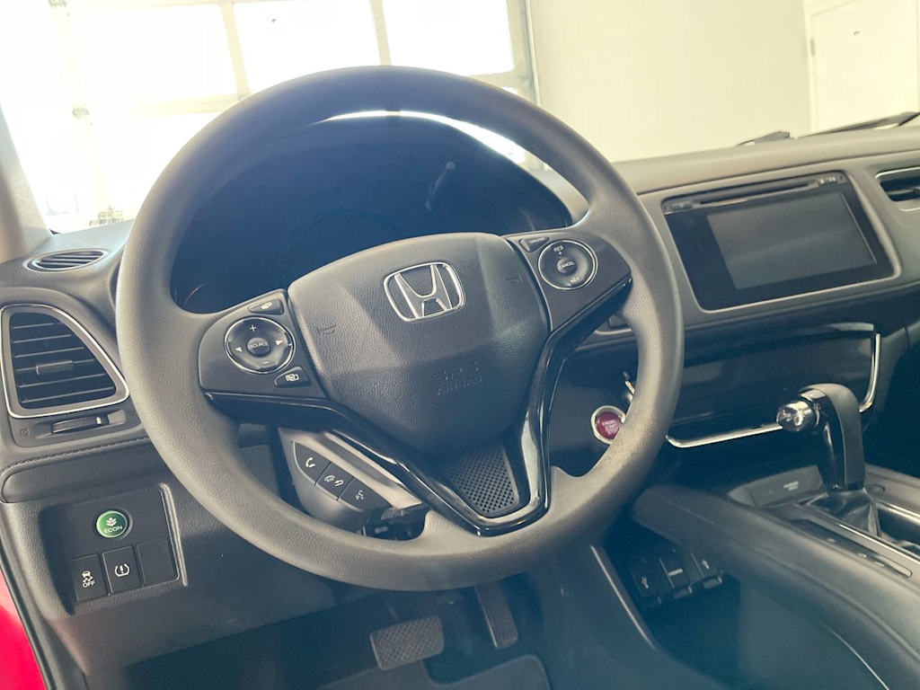 Thumbnail: 2016 Honda HR-V - 2