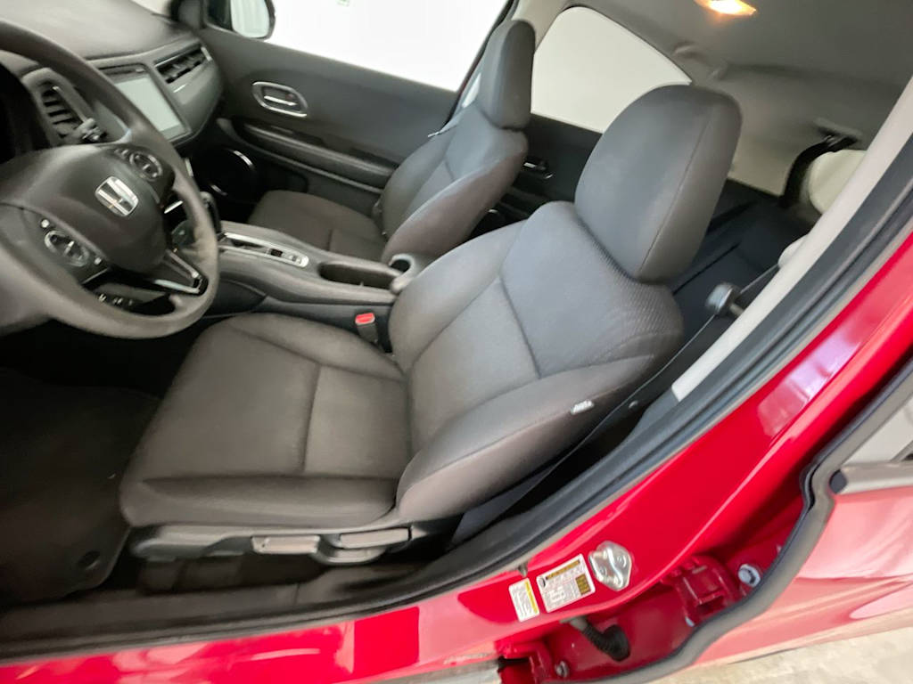 Thumbnail: 2016 Honda HR-V - 9