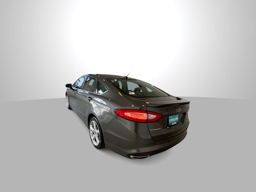 Thumbnail: 2016 Ford Fusion - 19