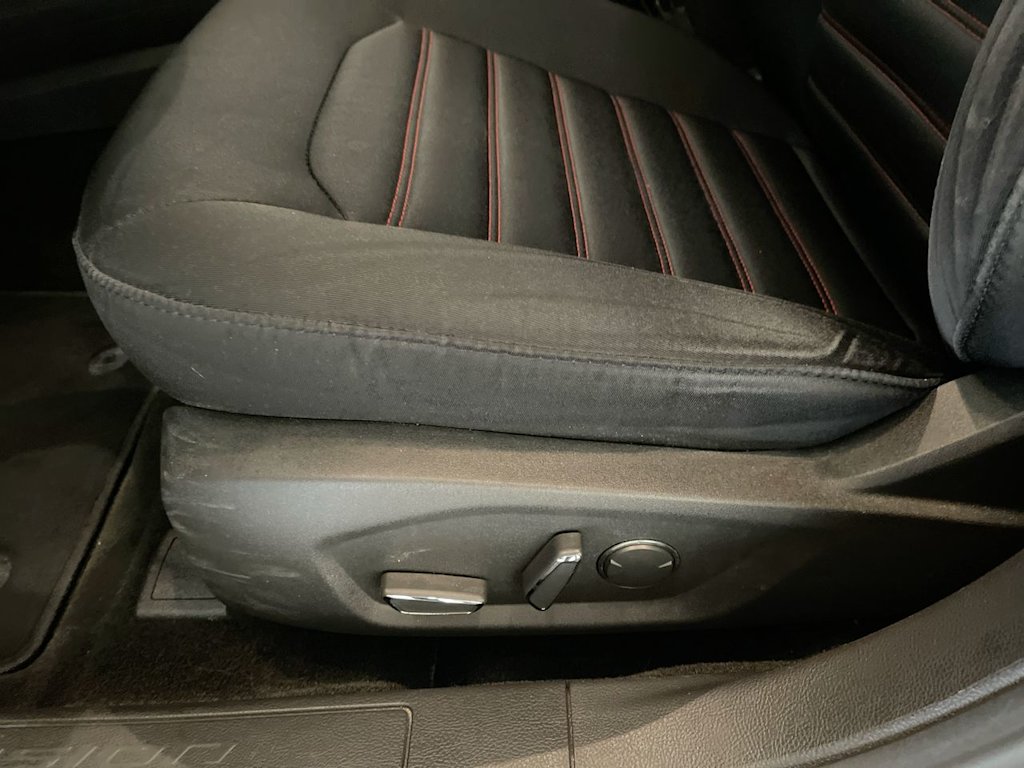 Thumbnail: 2016 Ford Fusion - 22