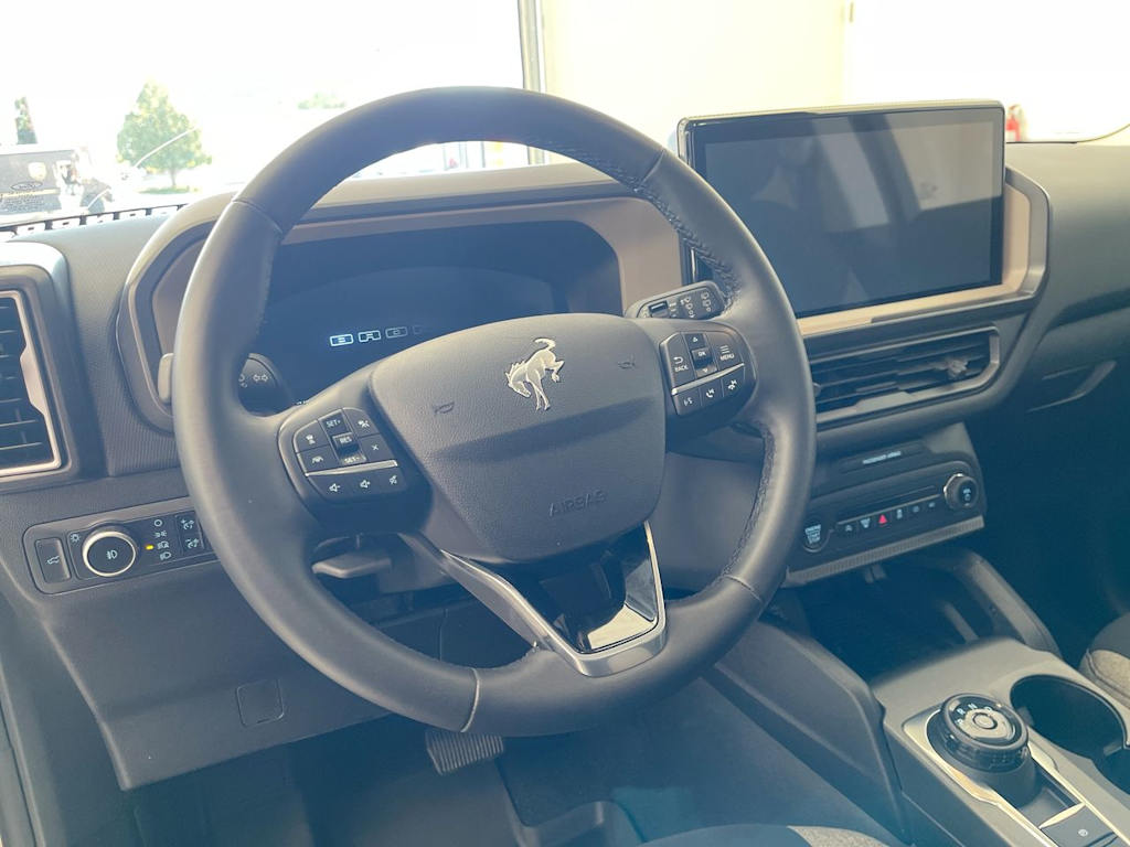 Thumbnail: 2025 Ford Bronco Sport - 2