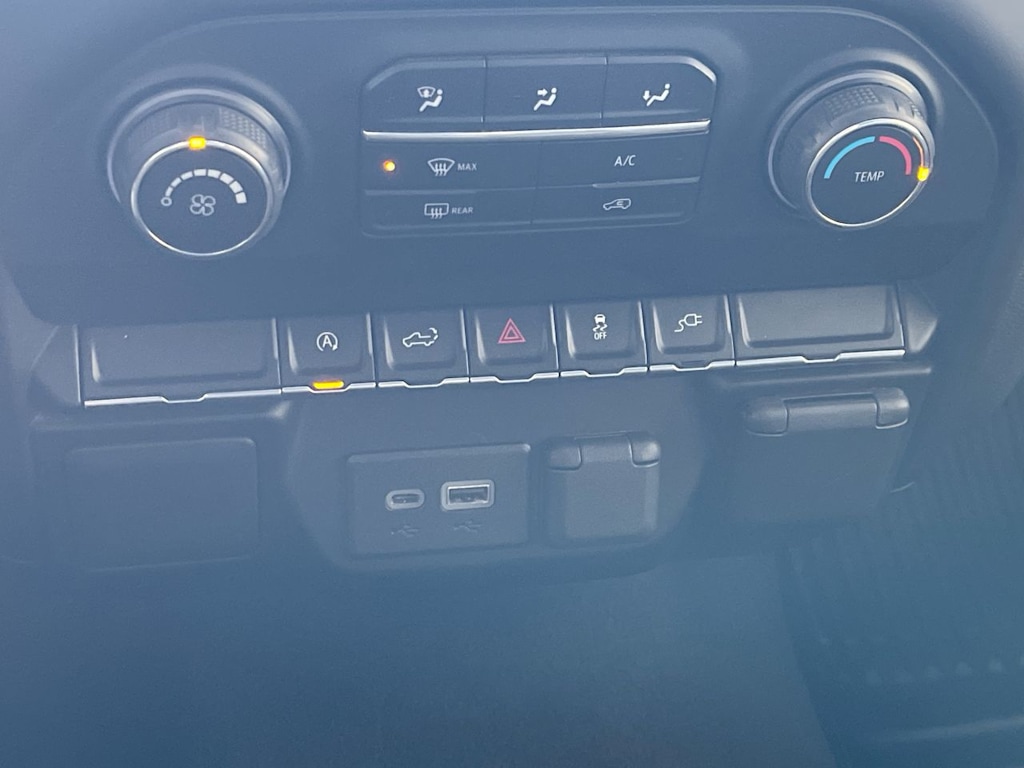 Thumbnail: 2021 Chevrolet Silverado 1500 - 25