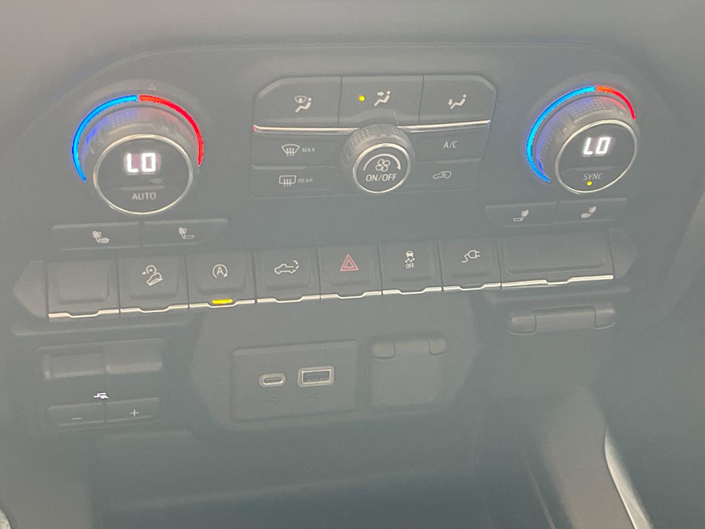 Thumbnail: 2021 Chevrolet Silverado 1500 - 25
