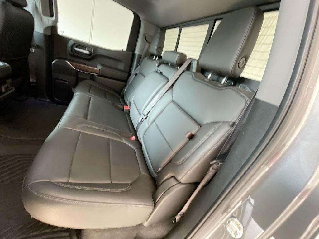Thumbnail: 2021 Chevrolet Silverado 1500 - 11