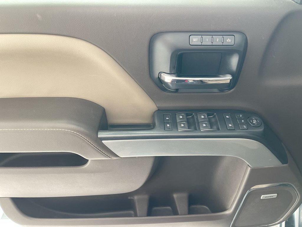 Thumbnail: 2014 Chevrolet Silverado 1500 - 22