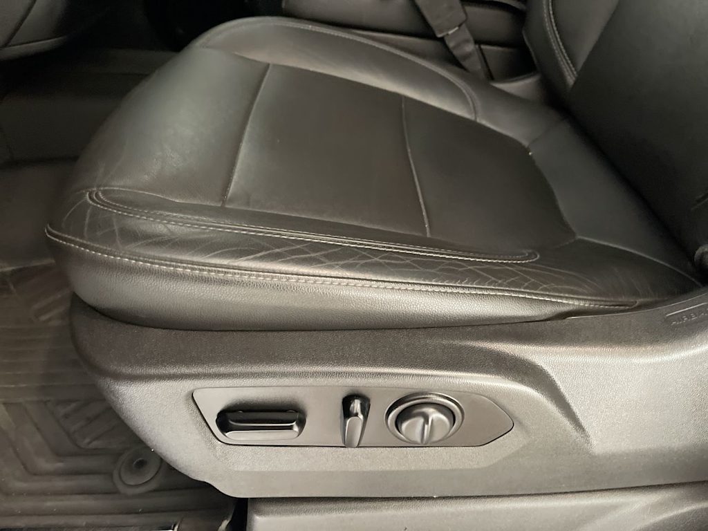 Thumbnail: 2020 Chevrolet Silverado 1500 - 21