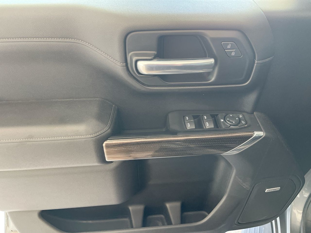 Thumbnail: 2019 Chevrolet Silverado 1500 - 22