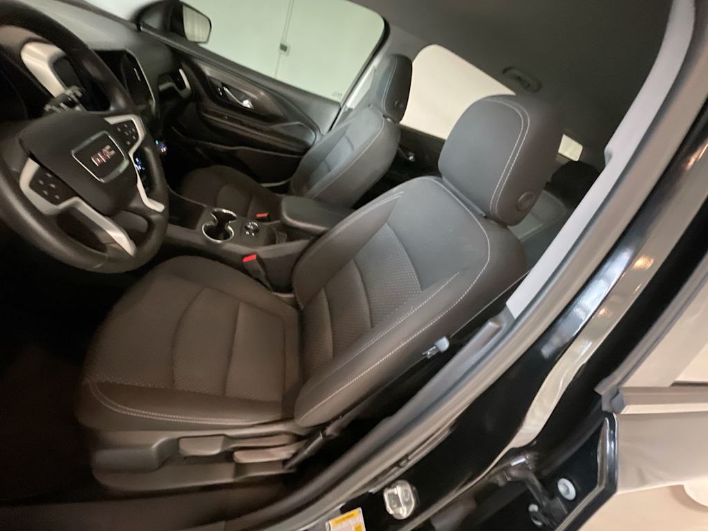 Thumbnail: 2024 GMC Terrain - 9