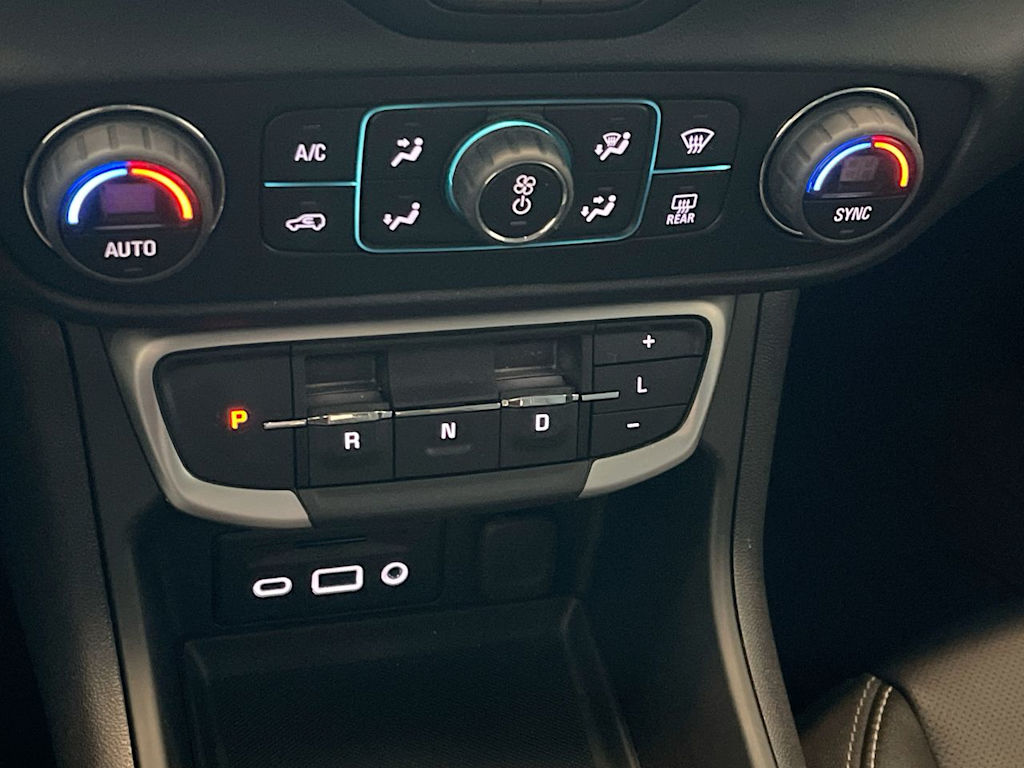 Thumbnail: 2024 GMC Terrain - 25