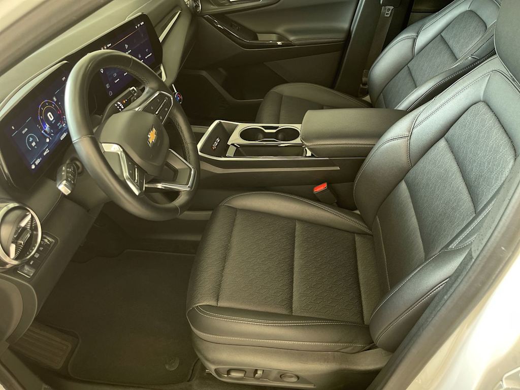 Thumbnail: 2025 Chevrolet Equinox - 8