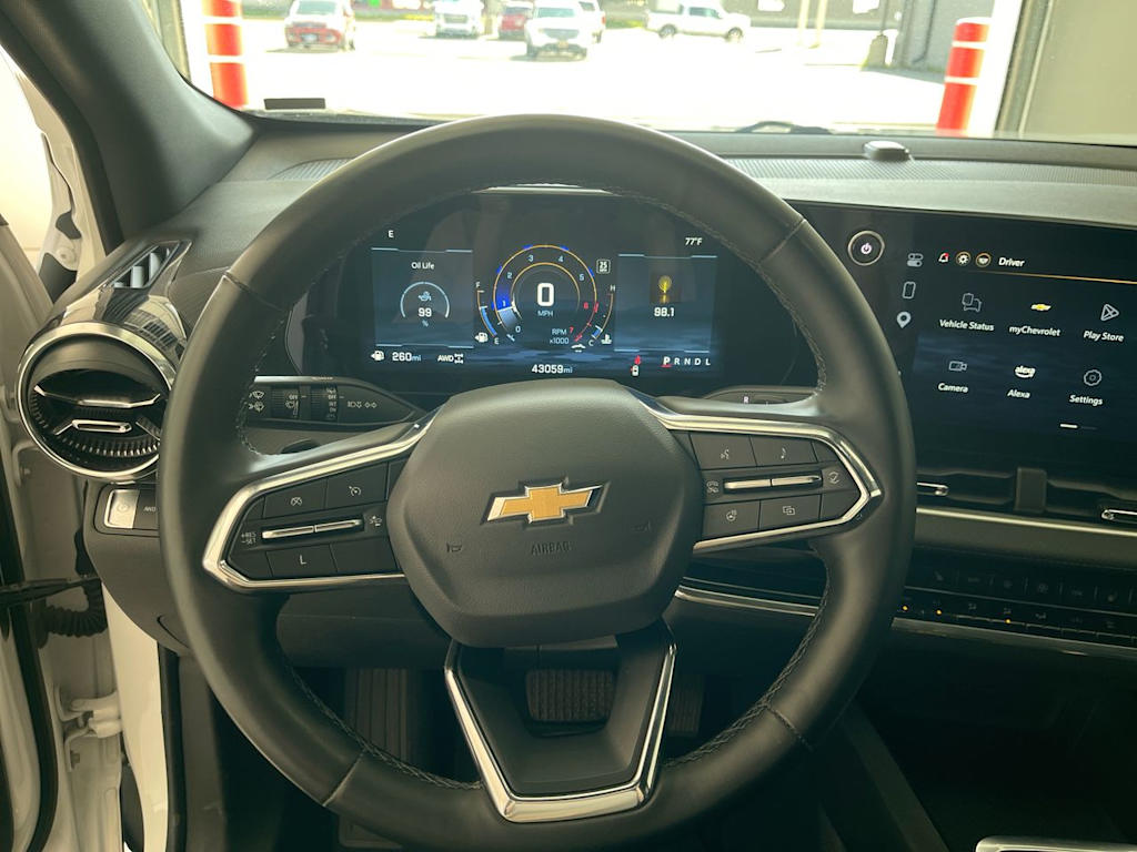 Thumbnail: 2025 Chevrolet Equinox - 2