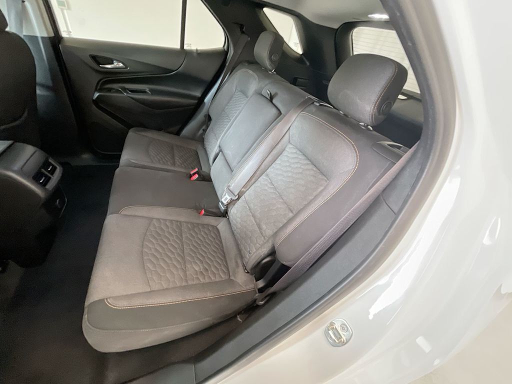 Thumbnail: 2018 Chevrolet Equinox - 11