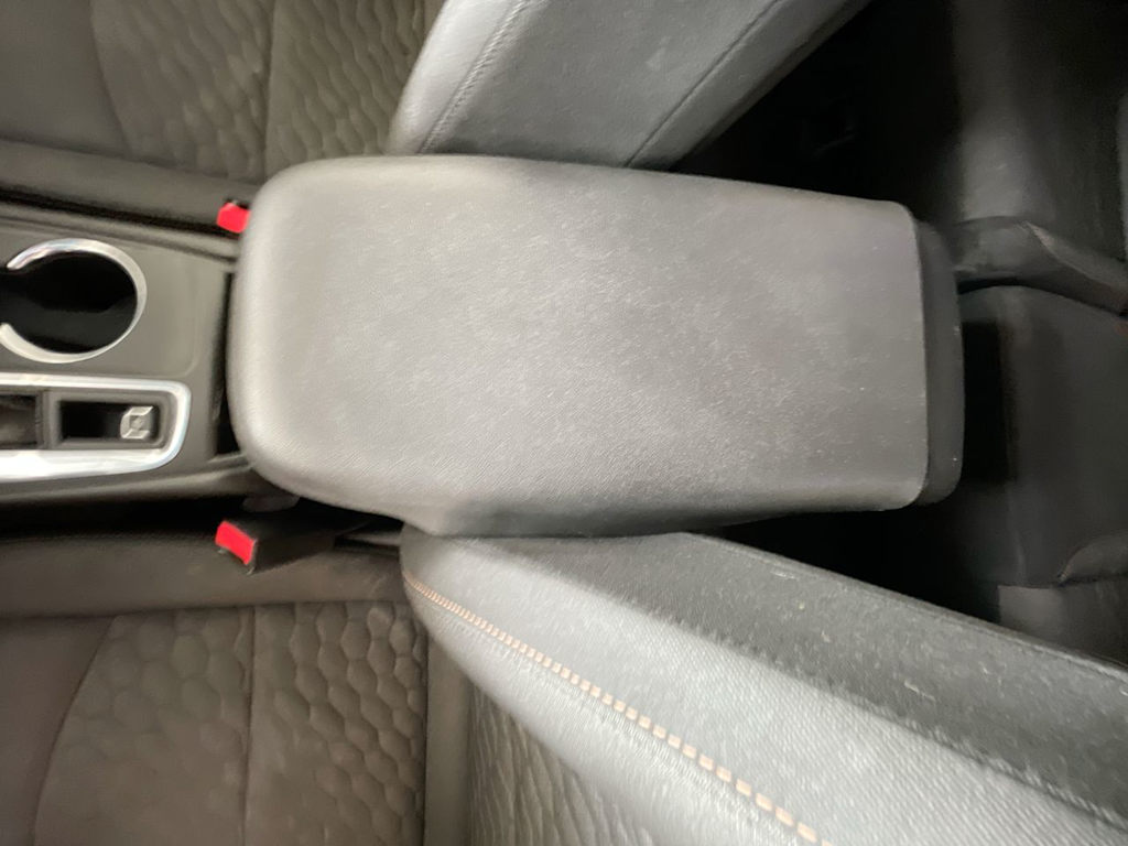 Thumbnail: 2018 Chevrolet Equinox - 10