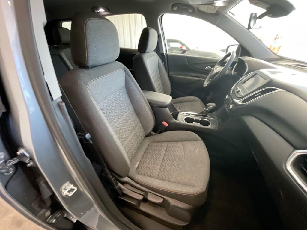 Thumbnail: 2023 Chevrolet Equinox - 10