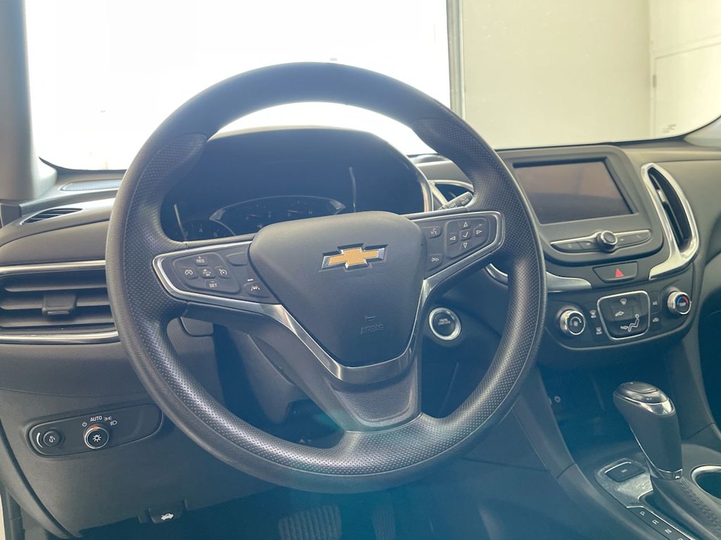 2021 Chevrolet Equinox LT 2