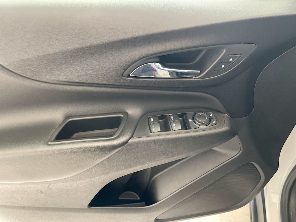 2021 Chevrolet Equinox LT 23
