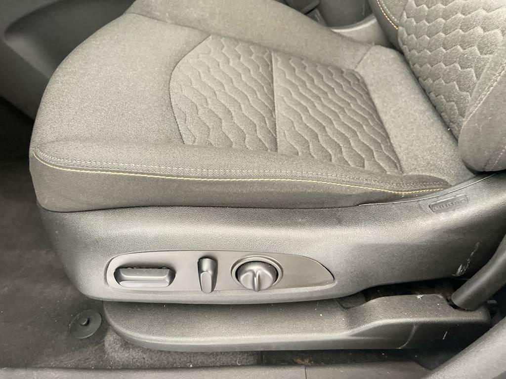 2021 Chevrolet Equinox LT 22