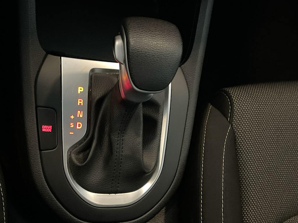 Thumbnail: 2023 Kia Forte - 12