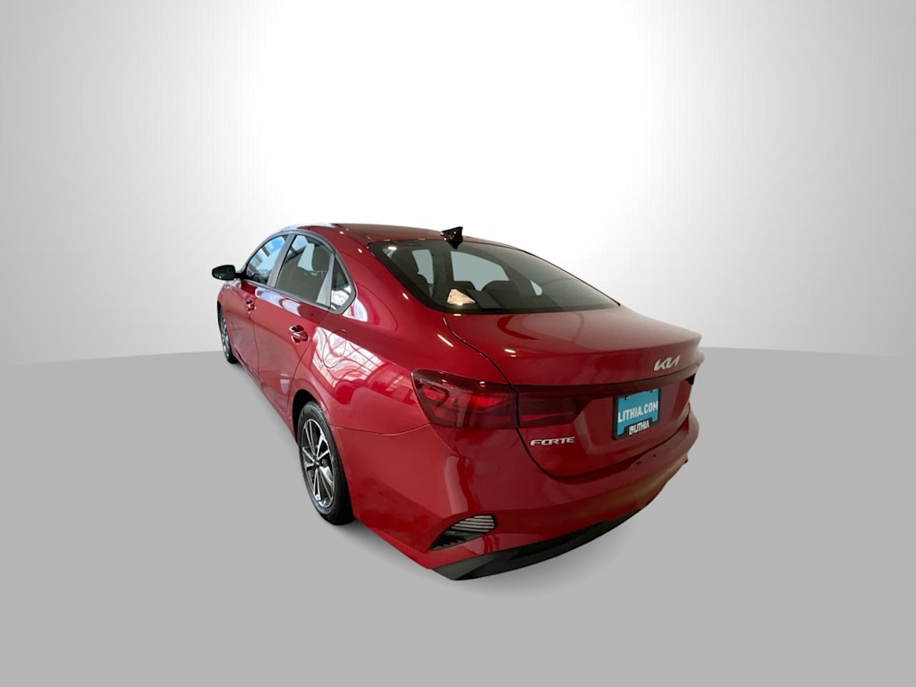 Thumbnail: 2023 Kia Forte - 18