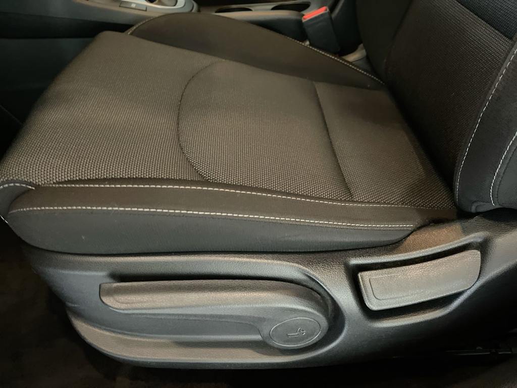 Thumbnail: 2023 Kia Forte - 22