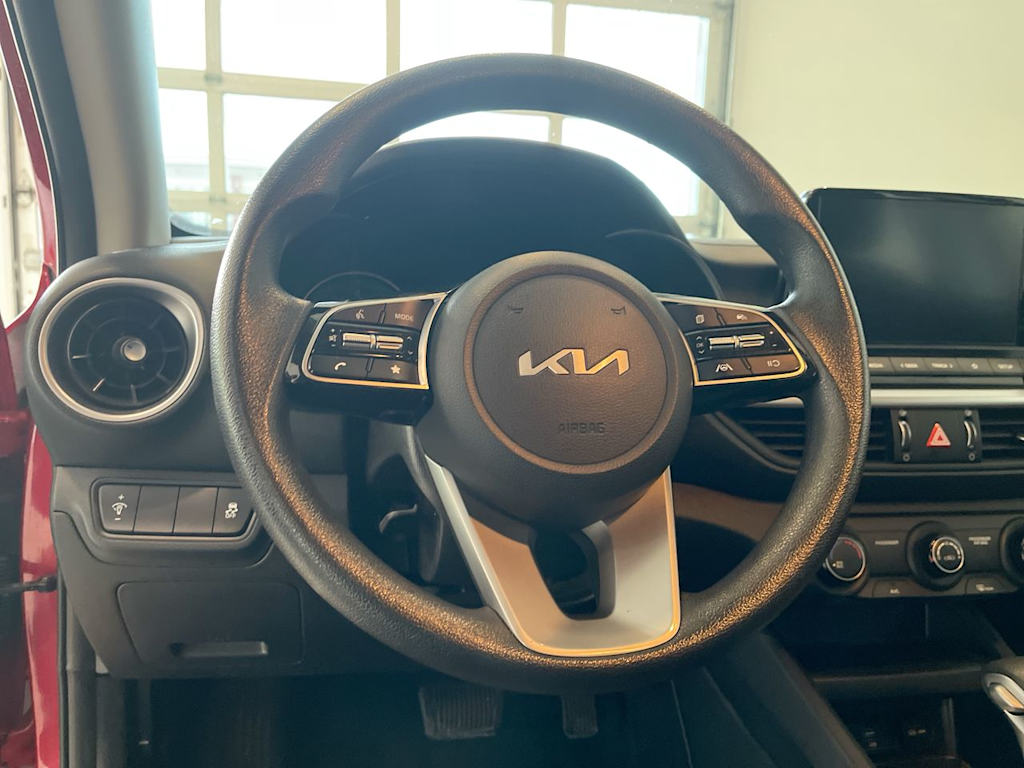 Thumbnail: 2023 Kia Forte - 2