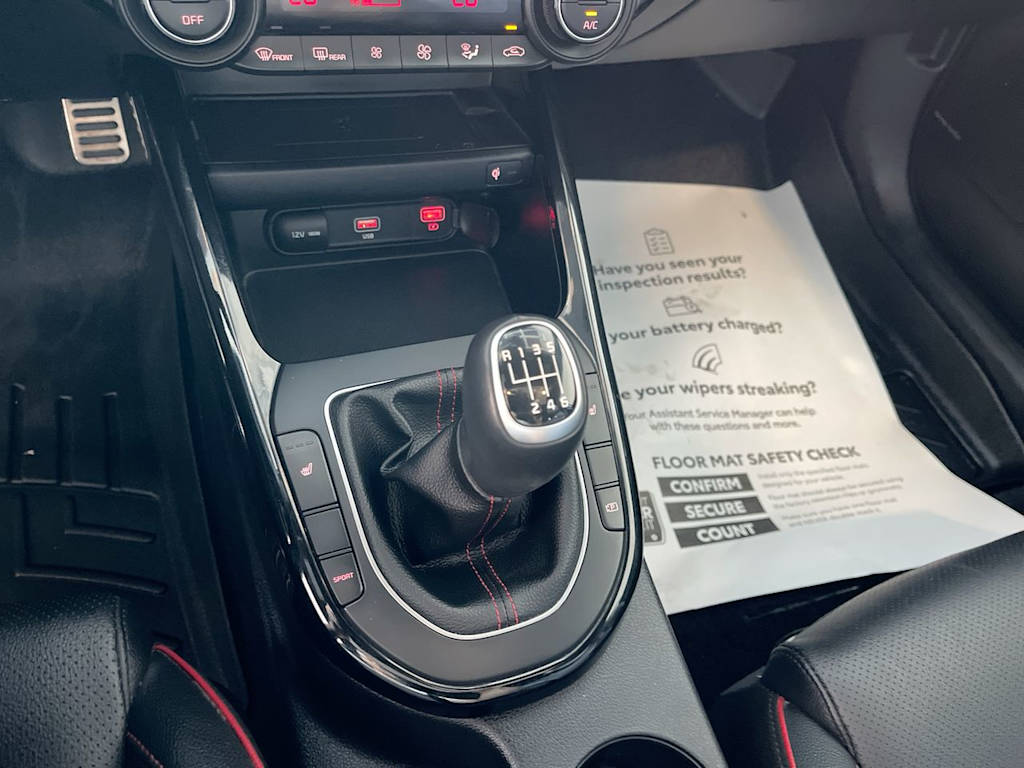Thumbnail: 2022 Kia Forte - 8