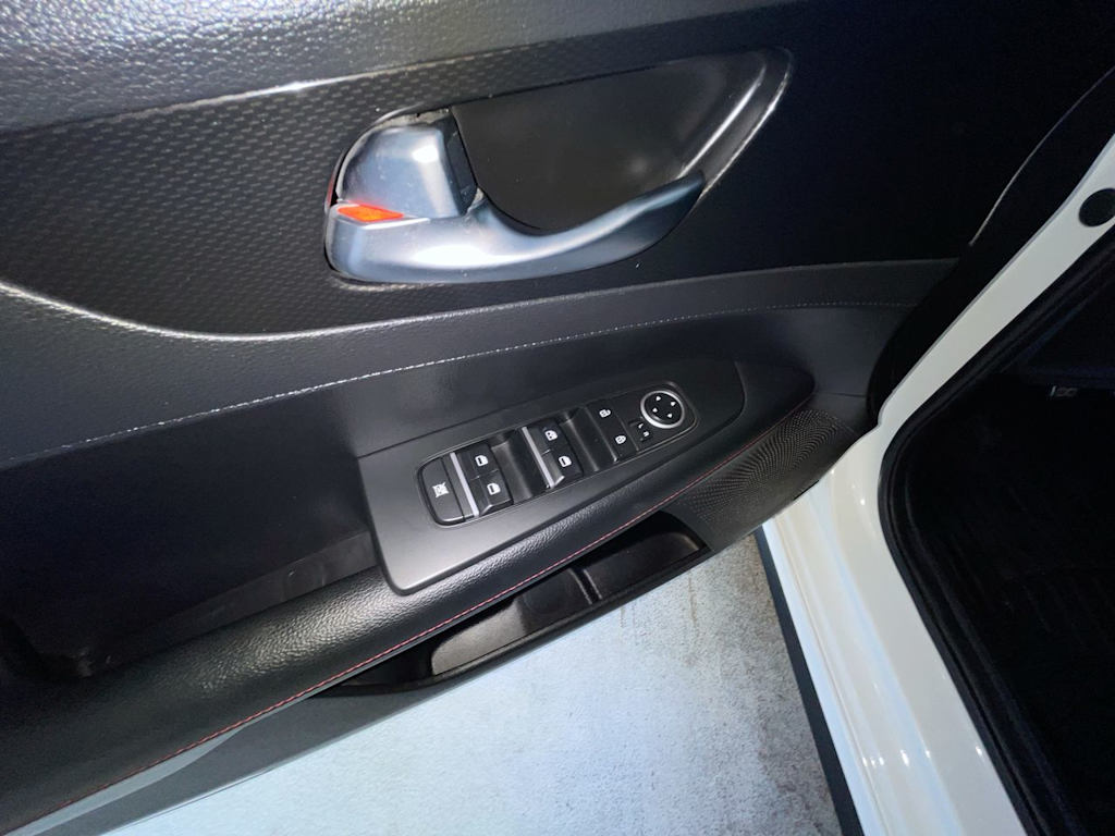 Thumbnail: 2022 Kia Forte - 14