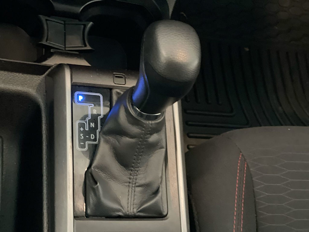 2016 Toyota Tacoma SR 13