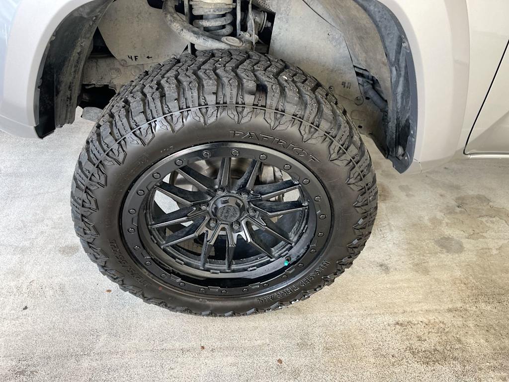 2016 Toyota Tacoma SR 7