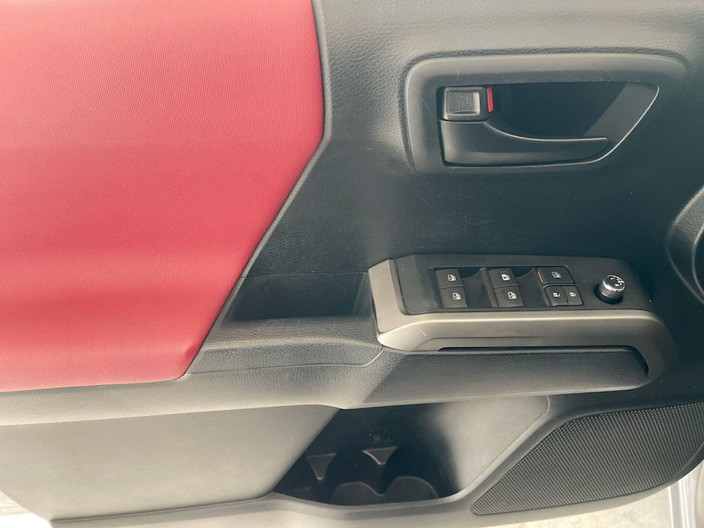 2016 Toyota Tacoma SR 22