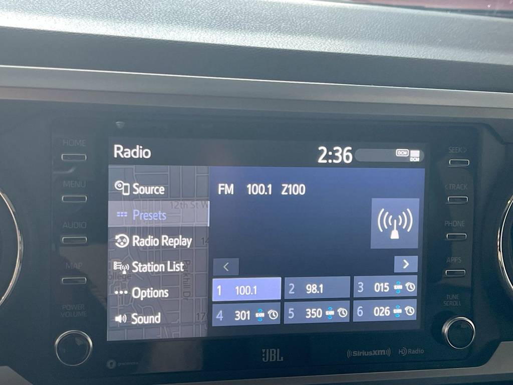 Thumbnail: 2022 Toyota Tacoma - 12