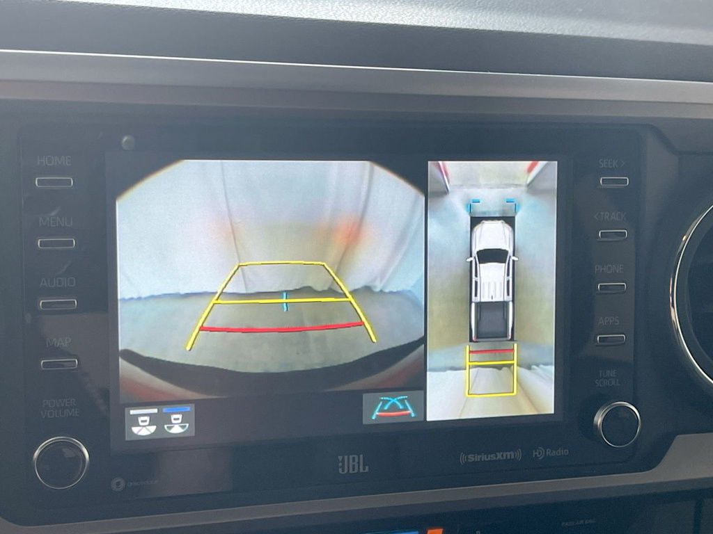 Thumbnail: 2022 Toyota Tacoma - 25