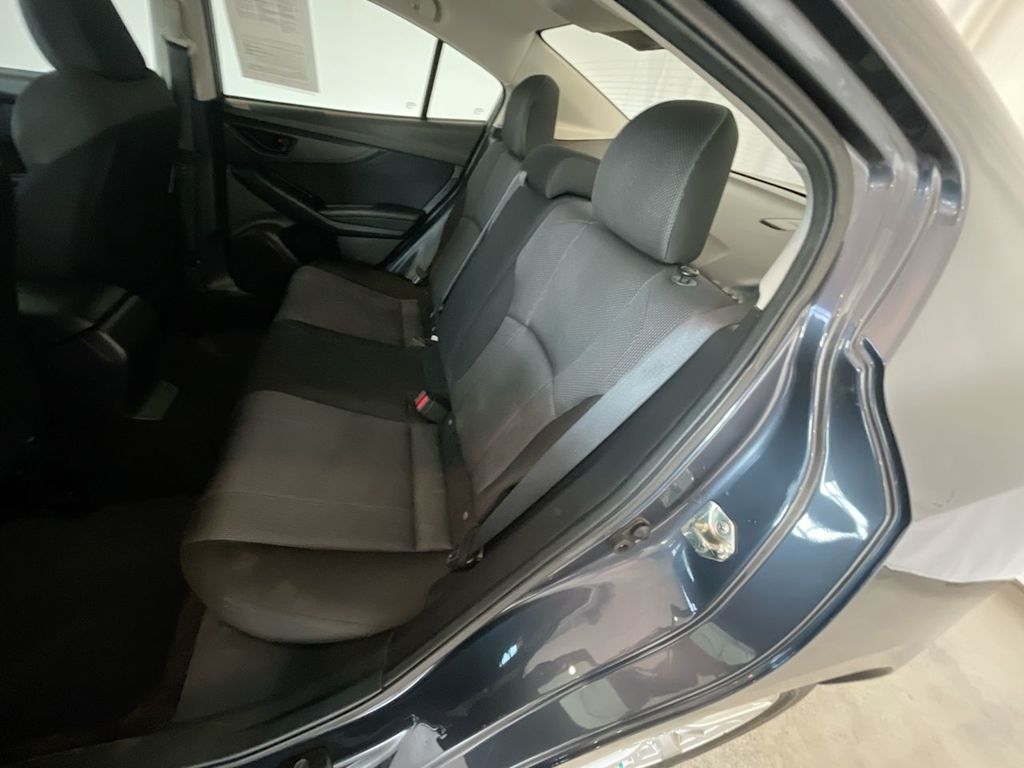 Thumbnail: 2017 Subaru Impreza - 10