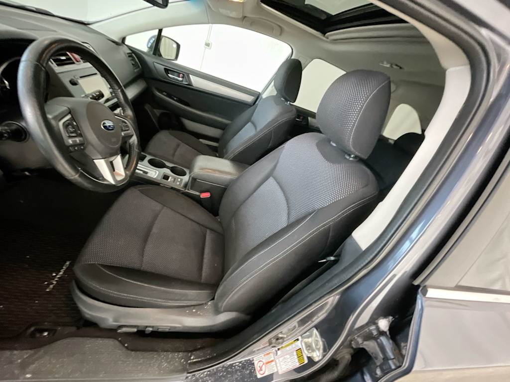 Thumbnail: 2016 Subaru Outback - 10