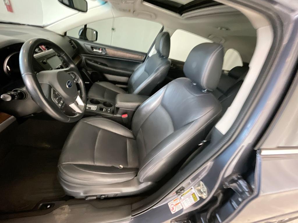 Thumbnail: 2016 Subaru Outback - 9