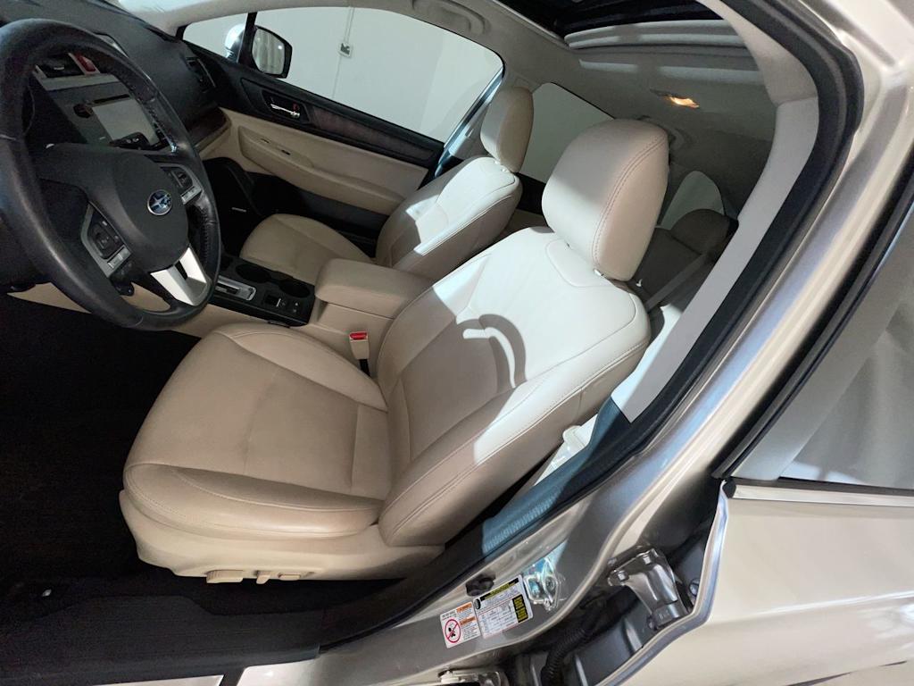 Thumbnail: 2016 Subaru Outback - 9