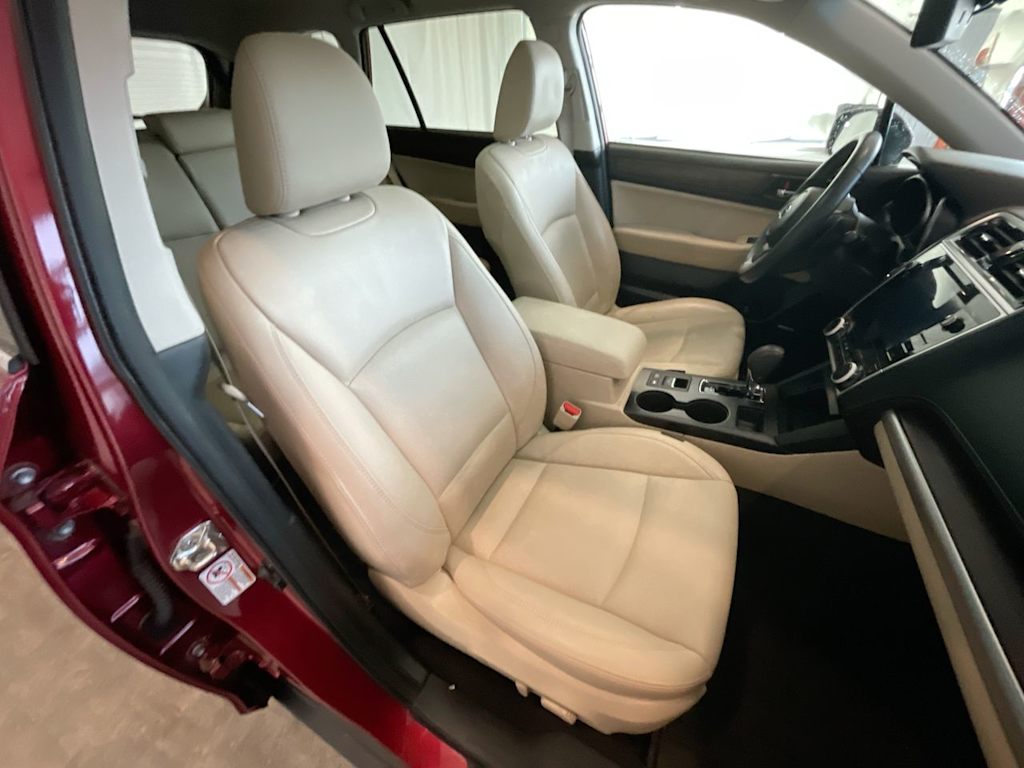 Thumbnail: 2018 Subaru Outback - 9