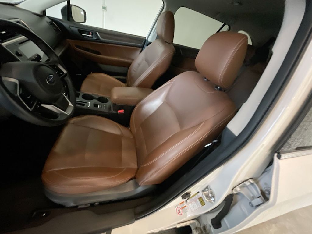 Thumbnail: 2018 Subaru Outback - 10