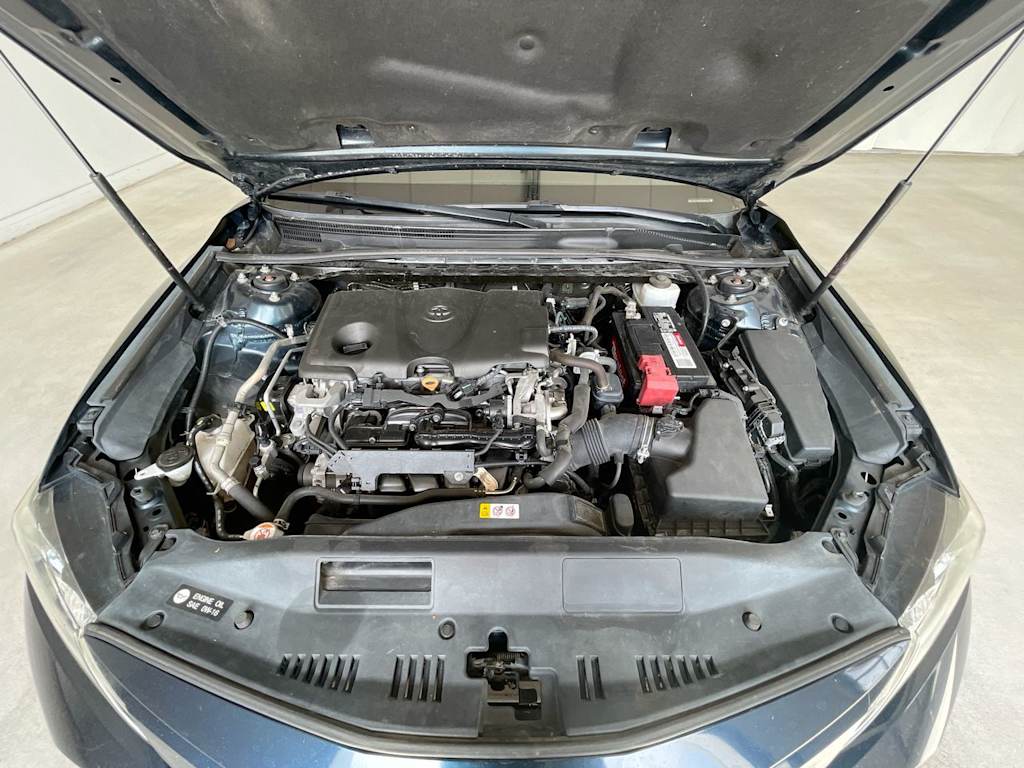 Thumbnail: 2019 Toyota Camry - 8