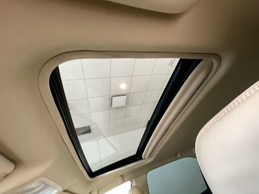 Thumbnail: 2016 Toyota Camry - 26